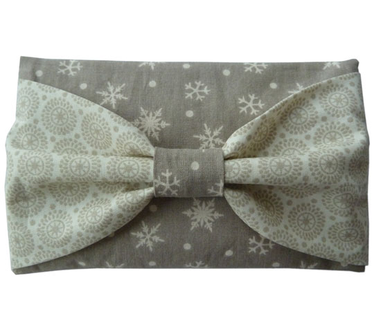 Täschchen Schneeflocken in Beige