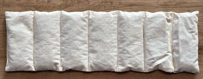 Innenkissen Kammern gefüllt und genäht